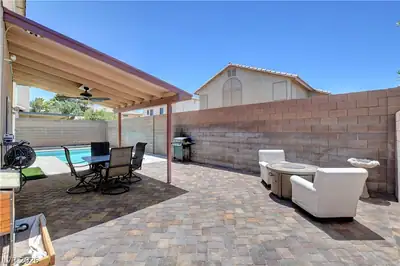 2235 Red Alder Street Patio