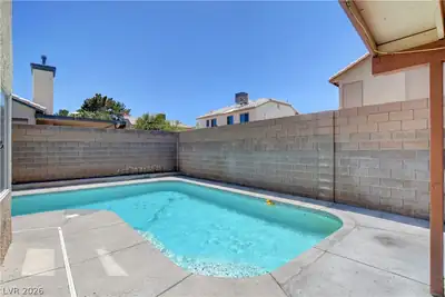 2235 Red Alder Street Pool
