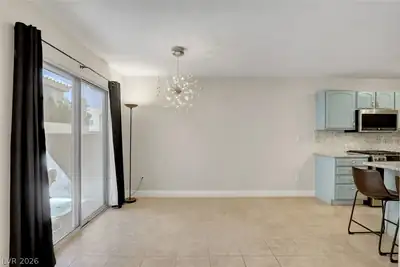 504 Chestnut View Place Dining Area