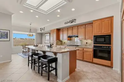 2852 Patriot Park Place Kitchen