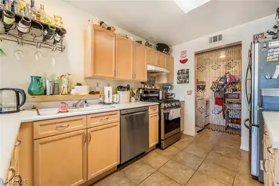 9695 Blue Calico Drive Kitchen