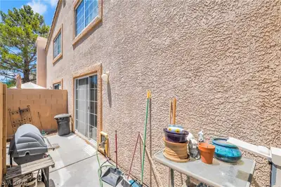 9695 Blue Calico Drive Patio