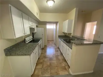 2615 West Gary Avenue 2033 Kitchen
