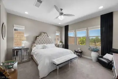 82 Nine Mile Creek Drive Bedroom