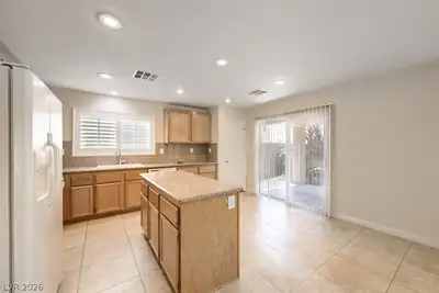 8721 Palomino Ranch Street, Las Vegas, NV 89131 Kitchen