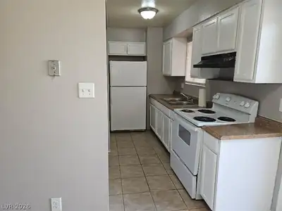 4972 Larkspur Street, Las Vegas, NV 89120 Kitchen