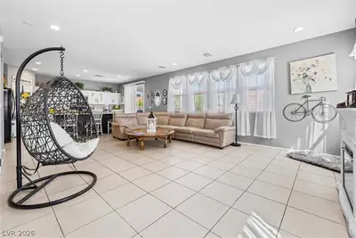 4412 Hatch Bend Avenue, North Las Vegas, NV 89031 Living Room