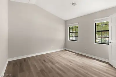 5301 Braemar Drive Bedroom