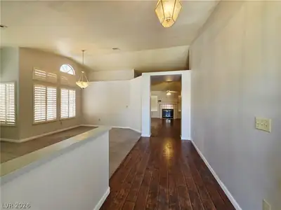 8213 Arch Bay Lane, Las Vegas, NV 89128 Entry
