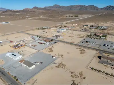 4861 West Dyer Road Aerial View