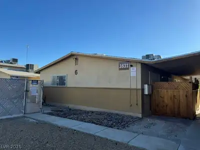 3831 Daisy Street 24 