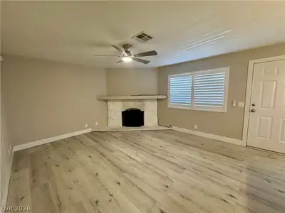 1400 Oak Rock Drive 201 Living Room