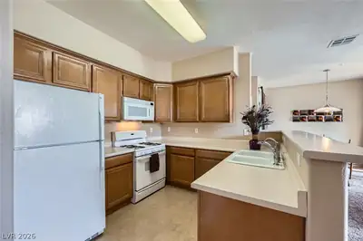 7151 South Durango Drive 312, Las Vegas, NV 89113 Kitchen