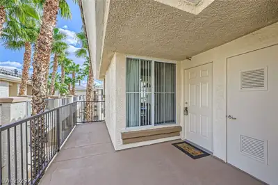 7151 South Durango Drive 312, Las Vegas, NV 89113 Patio