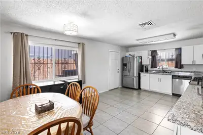 4314 Swandale Avenue, Las Vegas, NV 89121 Kitchen