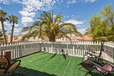 3305 Summerfield Lane, Las Vegas, NV 89117 Patio