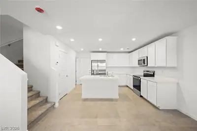 178 Stardust Grove Avenue, North Las Vegas, NV 89031 Kitchen