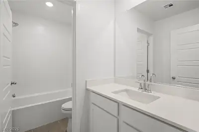 178 Stardust Grove Avenue, North Las Vegas, NV 89031 Bathroom