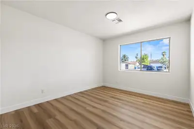 3660 Cherokee Avenue, Las Vegas, NV 89121 Bedroom