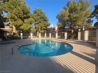 3611 Laguna Del Sol Drive Pool