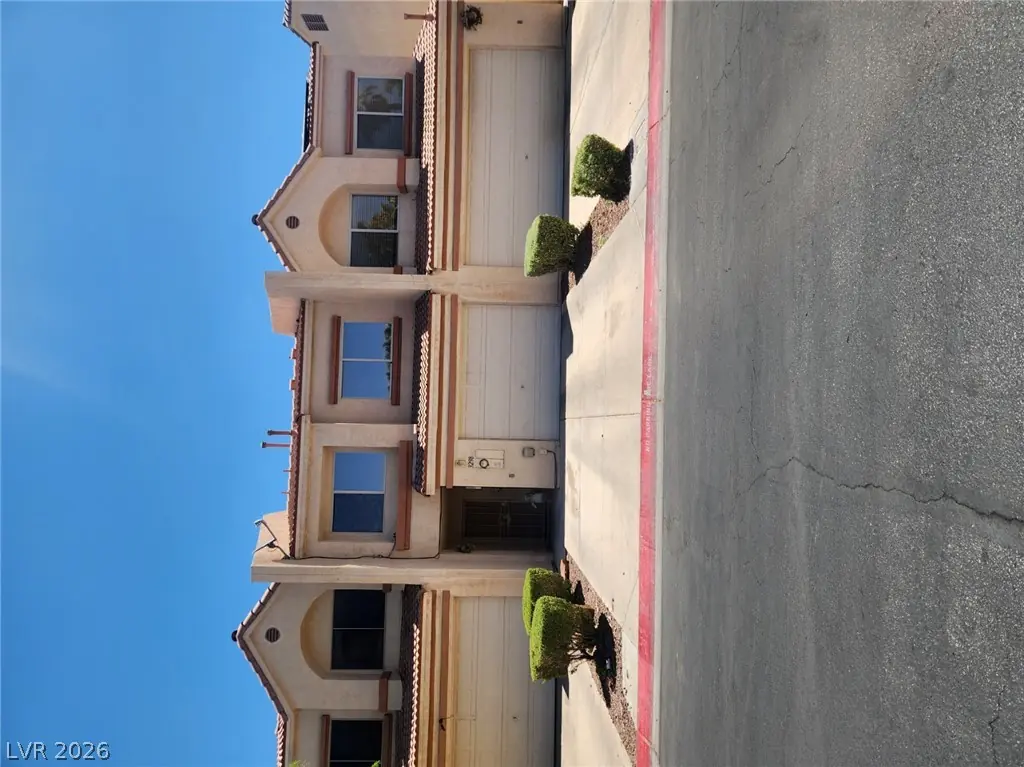 3298 Dragon Fly Street, North Las Vegas, NV 89030