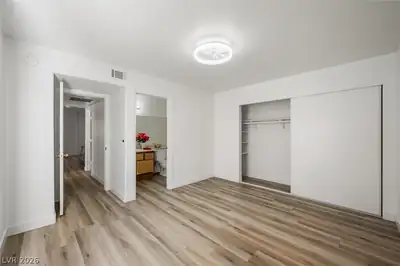 2980 Juniper Hills Boulevard 103 Bedroom