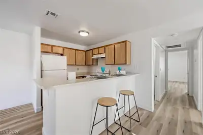 2980 Juniper Hills Boulevard 103 Kitchen