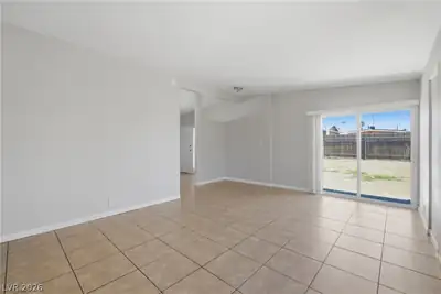 2836 Reynolds Avenue, North Las Vegas, NV 89030 Living Room