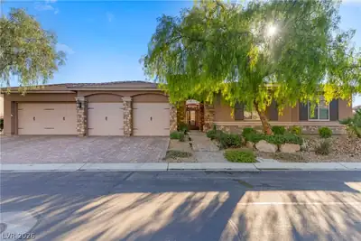6589 Lyon Estates Avenue Las Vegas, NV 89131