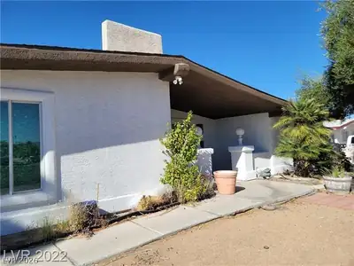 1413 Bryn Mawr Avenue Las Vegas, NV 89102