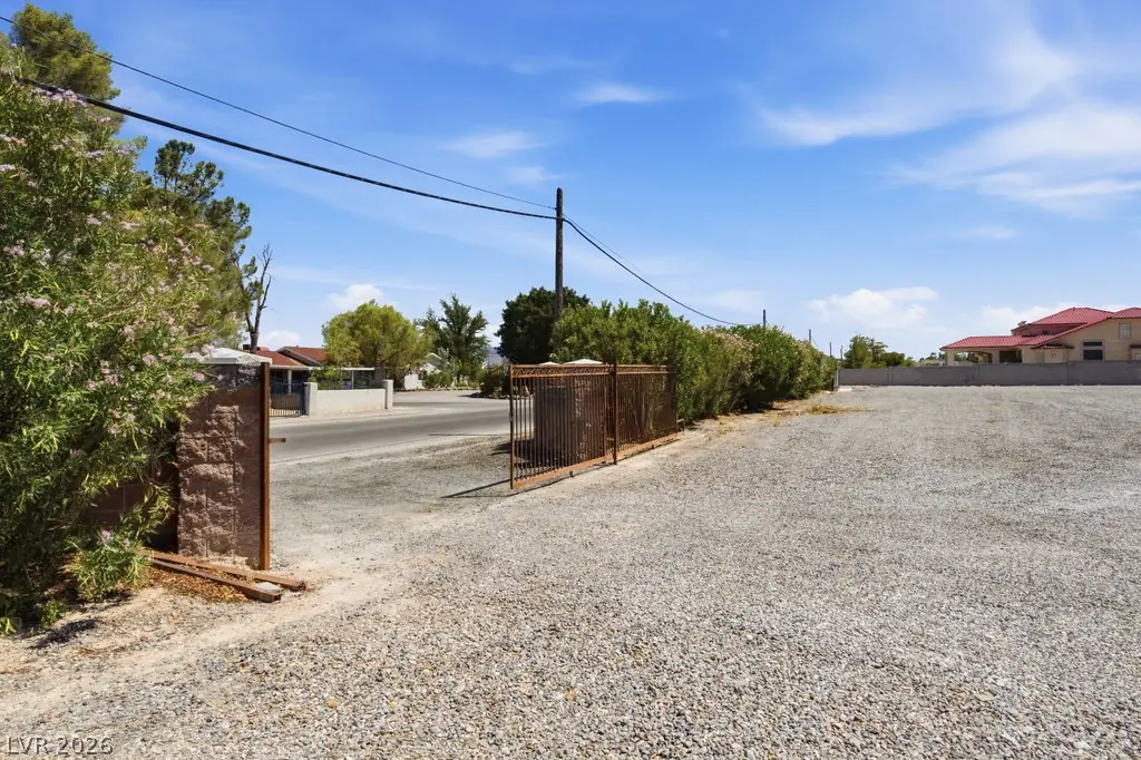 7987 East Placid Street