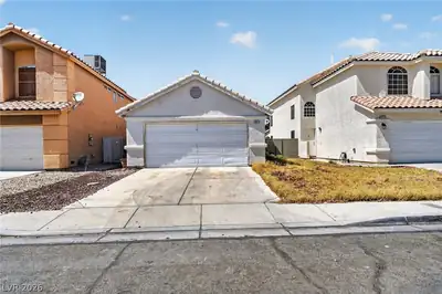 4614 Little Finch Lane, Las Vegas, NV 89115 Front of Structure