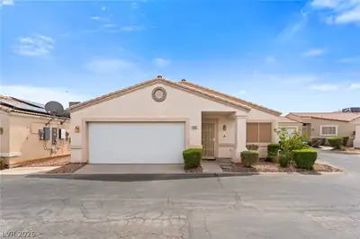 4997 Mascaro Drive Las Vegas, NV 89122