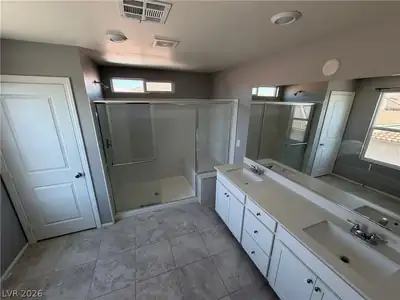 9757 West Meranto Avenue Primary Bathroom