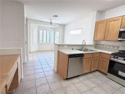 2557 Downeyville Avenue Kitchen