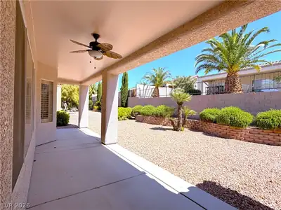 2557 Downeyville Avenue Patio