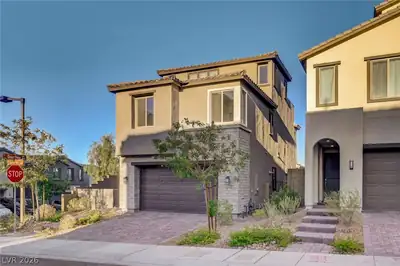 2408 Switchback Valley Street Las Vegas, NV 89138