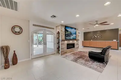 11 Pheasant Ridge Circle, Henderson, NV 89014 Living Room