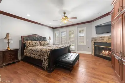 208 East Levi Avenue Bedroom