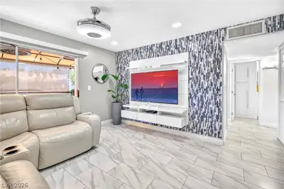 3078 Tarpon Drive 203, Las Vegas