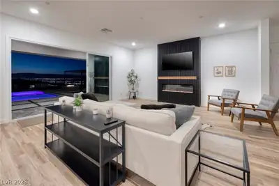 526 Riley Ridge Court, Henderson, NV 89012 Living Room