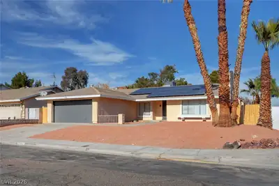 1784 Crest Avenue, Las Vegas
