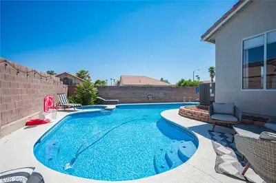 2312 Thayer Avenue Pool