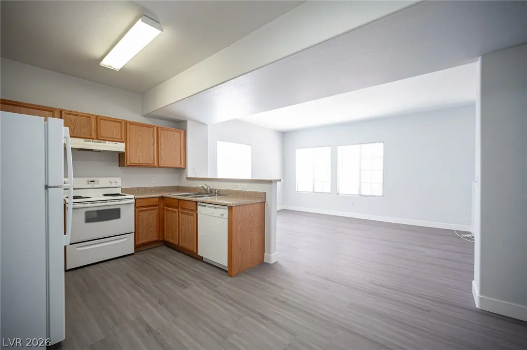 2010 Rancho Lake Drive 206