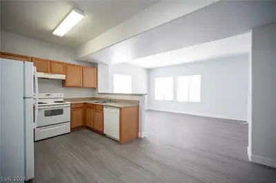 2010 Rancho Lake Drive 206, Las Vegas