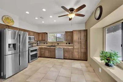 2461 Silver Blossom Lane, Henderson, NV 89052 Kitchen