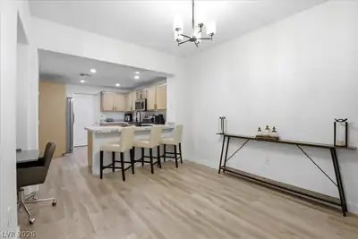 10231 Deerfield Beach Avenue 102 Dining Area