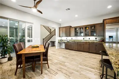 12118 Cabo Rojo Avenue Kitchen