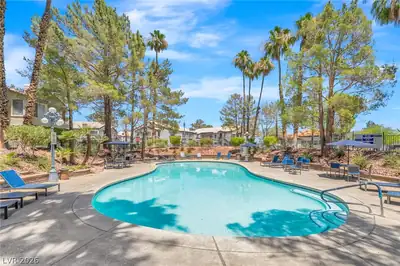 3060 Tarpon Drive 102 Pool