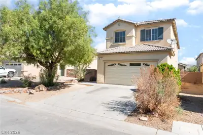 32 Rosa Rosales Court, North Las Vegas, NV 89031 Front of Structure
